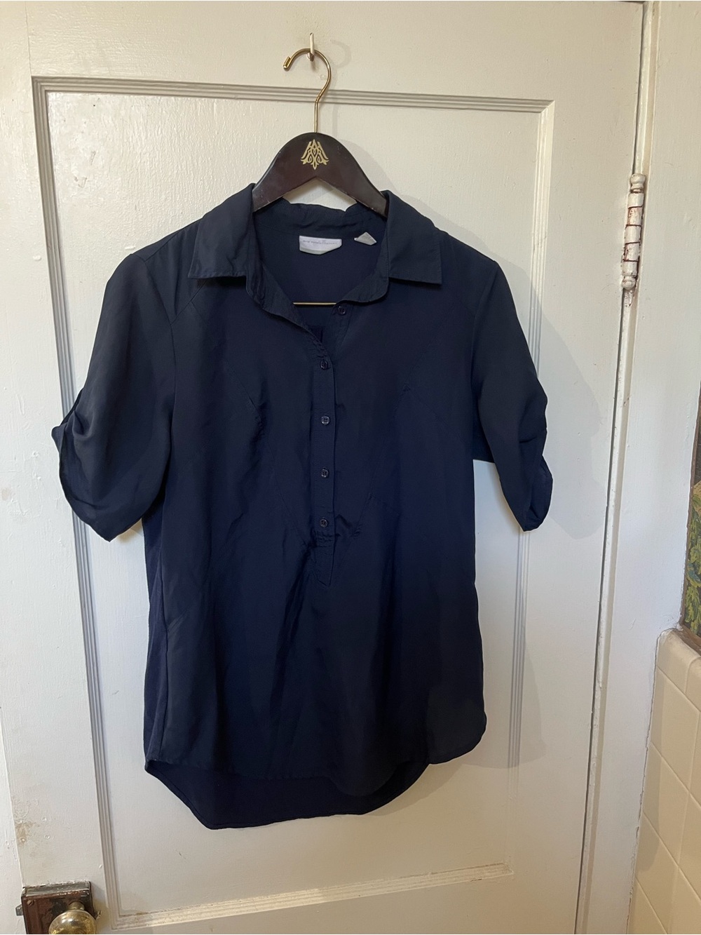 New York & Company Navy Blue Half-Button Pullover Blouse Top Size M EUC